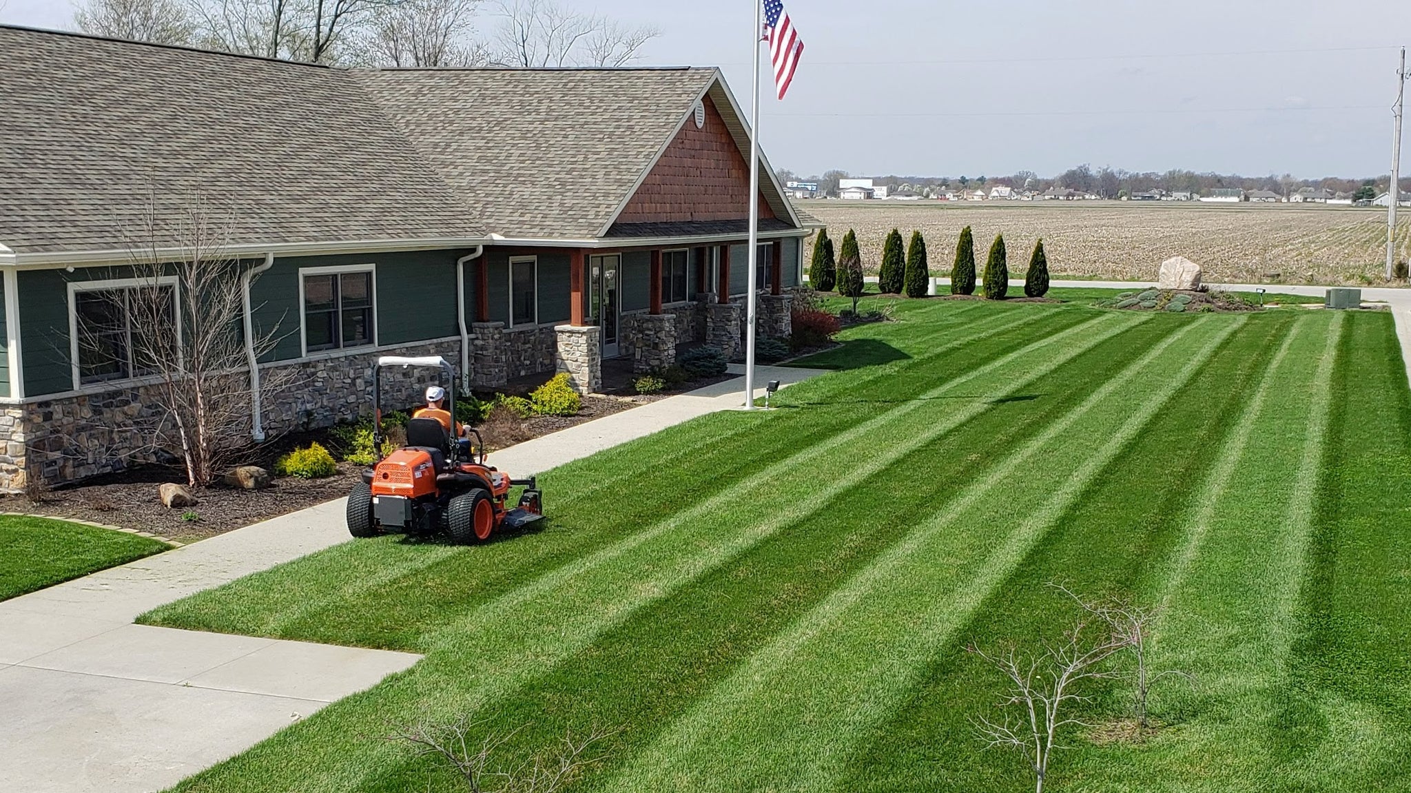 Lawn Striper For Zero Turn Kubota ZD1211 Striping Kit – Tractor